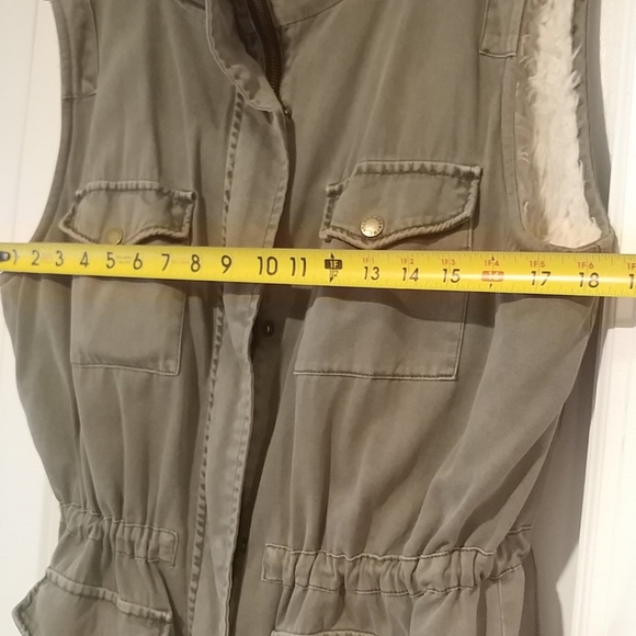 StitchFix TINSELOdensay Cargo Vest - Picture 4 of 10